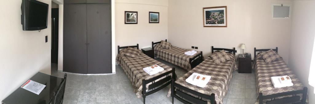Hotel Euzko Alkartasuna Macachín 외부 사진